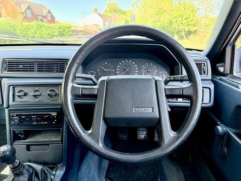 Volvo 940 2.0 SE 5dr - U2278