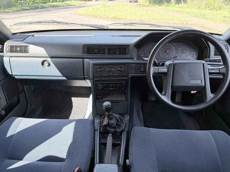 Volvo 940 2.0 SE 5dr - U2278