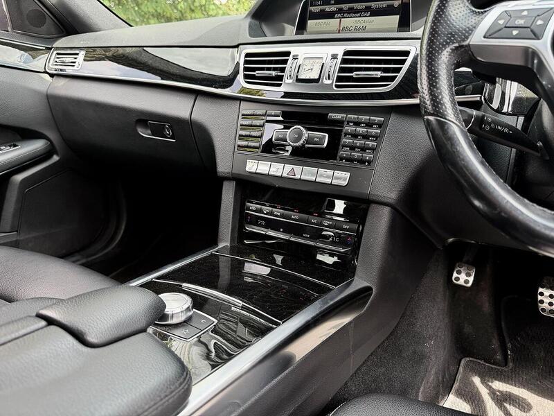 Mercedes-Benz E Class 2.1 E220 CDI AMG Sport Saloon 4dr Diesel G-Tronic+ Euro 5 (s/s) (170 ps) - U2279