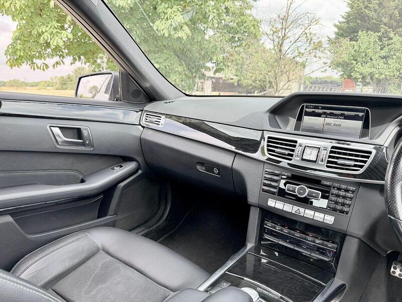 Mercedes-Benz E Class 2.1 E220 CDI AMG Sport Saloon 4dr Diesel G-Tronic+ Euro 5 (s/s) (170 ps) - U2279