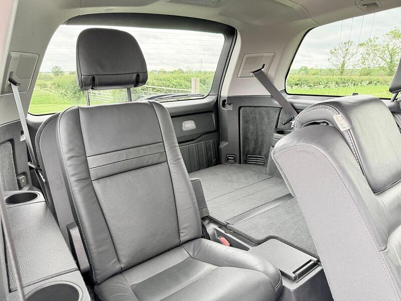 Volvo XC90 4.4 V8 R-Design Geartronic AWD 5dr SUV Automatic P SUV 4.4 Automatic Petrol - U2281