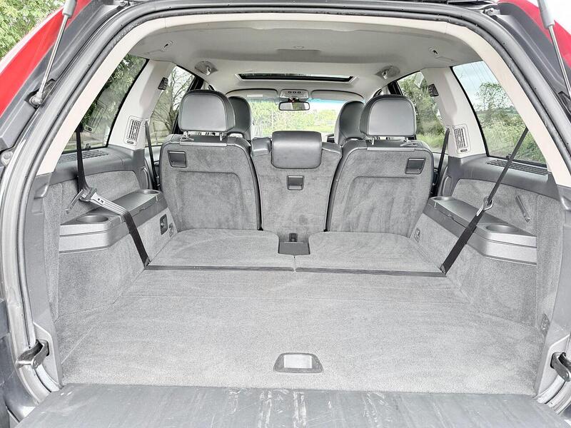 Volvo XC90 4.4 V8 R-Design Geartronic AWD 5dr SUV Automatic P SUV 4.4 Automatic Petrol - U2281
