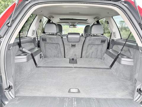 Volvo XC90 4.4 V8 R-Design Geartronic AWD 5dr SUV Automatic P SUV 4.4 Automatic Petrol - U2281