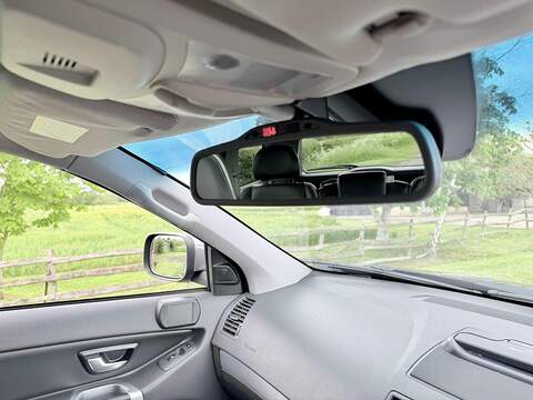 Volvo XC90 4.4 V8 R-Design Geartronic AWD 5dr SUV Automatic P SUV 4.4 Automatic Petrol - U2281