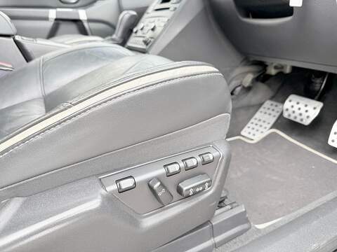 Volvo XC90 4.4 V8 R-Design Geartronic AWD 5dr SUV Automatic P SUV 4.4 Automatic Petrol - U2281