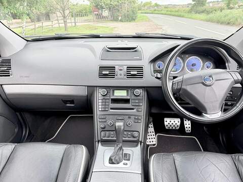 Volvo XC90 4.4 V8 R-Design Geartronic AWD 5dr SUV Automatic P SUV 4.4 Automatic Petrol - U2281