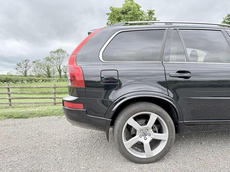 Volvo XC90 4.4 V8 R-Design Geartronic AWD 5dr SUV Automatic P SUV 4.4 Automatic Petrol - U2281