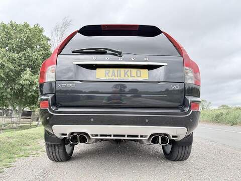 Volvo XC90 4.4 V8 R-Design Geartronic AWD 5dr SUV Automatic P SUV 4.4 Automatic Petrol - U2281