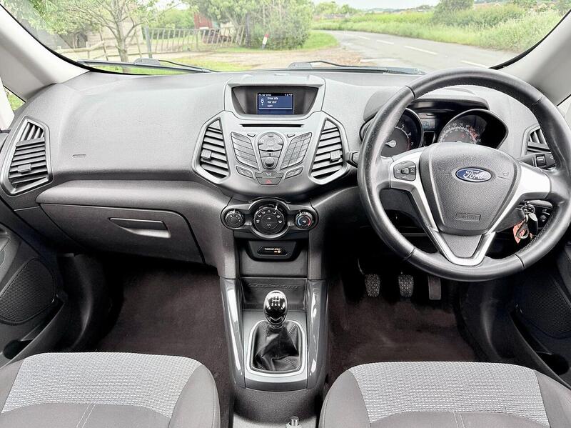 Ford EcoSport 1.0T EcoBoost Zetec SUV 5dr Petrol Manual 2WD Euro 6 (s/s) (125 ps) - U2283
