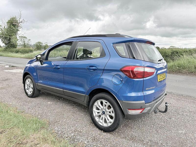 Ford EcoSport 1.0T EcoBoost Zetec SUV 5dr Petrol Manual 2WD Euro 6 (s/s) (125 ps) - U2283