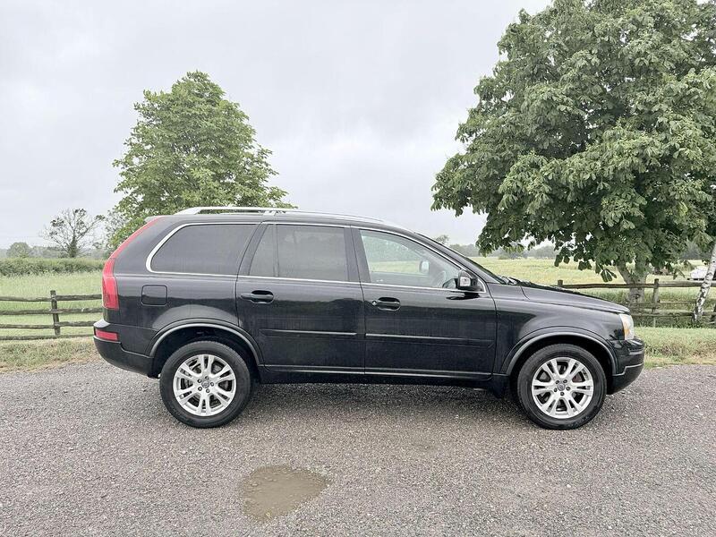 Volvo Xc90 3.2 Se Awd Estate Automatic Petrol 5dr 3.2 5dr Estate Automatic Petrol - U2285