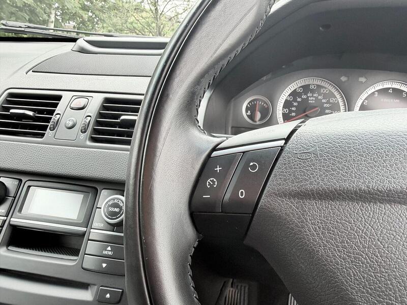 Volvo Xc90 3.2 Se Awd Estate Automatic Petrol 5dr 3.2 5dr Estate Automatic Petrol - U2285