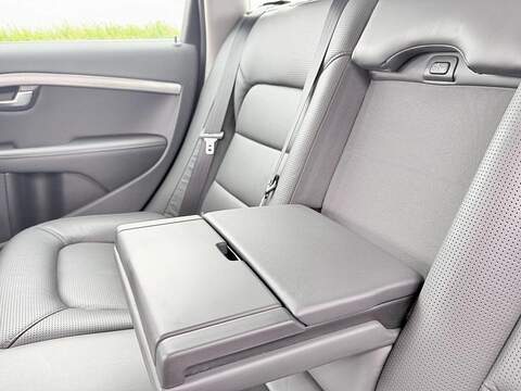 Volvo V70 2.5T SE Lux Estate 5dr Petrol Geartronic Euro 5 (231 ps) - U2286