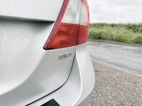 Volvo V70 2.5T SE Lux Estate 5dr Petrol Geartronic Euro 5 (231 ps) - U2286
