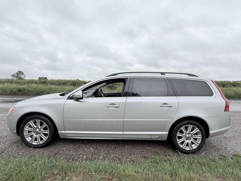Volvo V70 2.5T SE Lux Estate 5dr Petrol Geartronic Euro 5 (231 ps) - U2286
