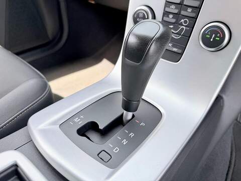 Volvo V50 S 2.0 Estate Automatic Petrol - U2290