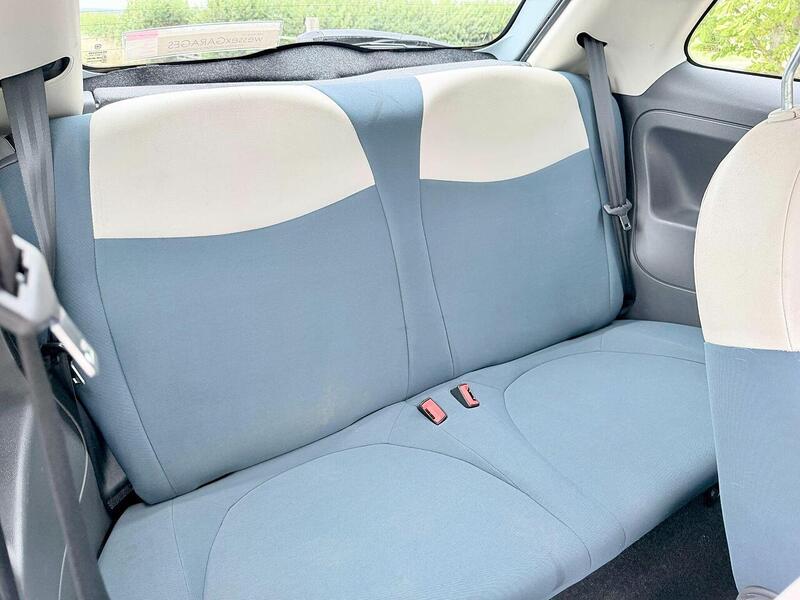 Fiat 500 1.2 Pop Hatchback 3dr Petrol Manual Euro 5 (s/s) (69 bhp) - U2292