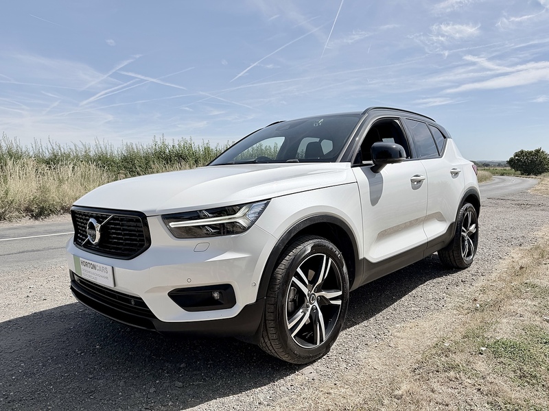 Volvo XC40 2.0 T4 R-Design SUV 5dr Petrol Auto AWD Euro 6 (s/s) (190 ps) - U2323