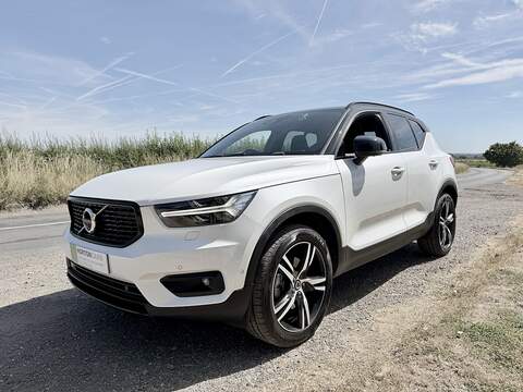Volvo XC40 2.0 T4 R-Design SUV 5dr Petrol Auto AWD Euro 6 (s/s) (190 ps) - U2323