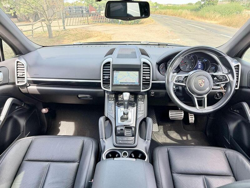 Porsche Cayenne 3.6 SUV 5dr Petrol TiptronicS 4WD Euro 5 (s/s) (300 ps) - U2326