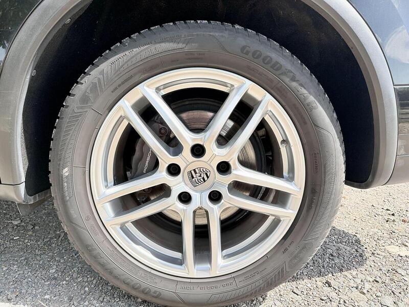 Porsche Cayenne 3.6 SUV 5dr Petrol TiptronicS 4WD Euro 5 (s/s) (300 ps) - U2326