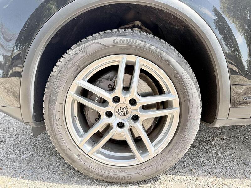 Porsche Cayenne 3.6 SUV 5dr Petrol TiptronicS 4WD Euro 5 (s/s) (300 ps) - U2326