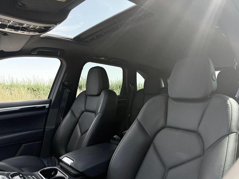 Porsche Cayenne 3.6 SUV 5dr Petrol TiptronicS 4WD Euro 5 (s/s) (300 ps) - U2326