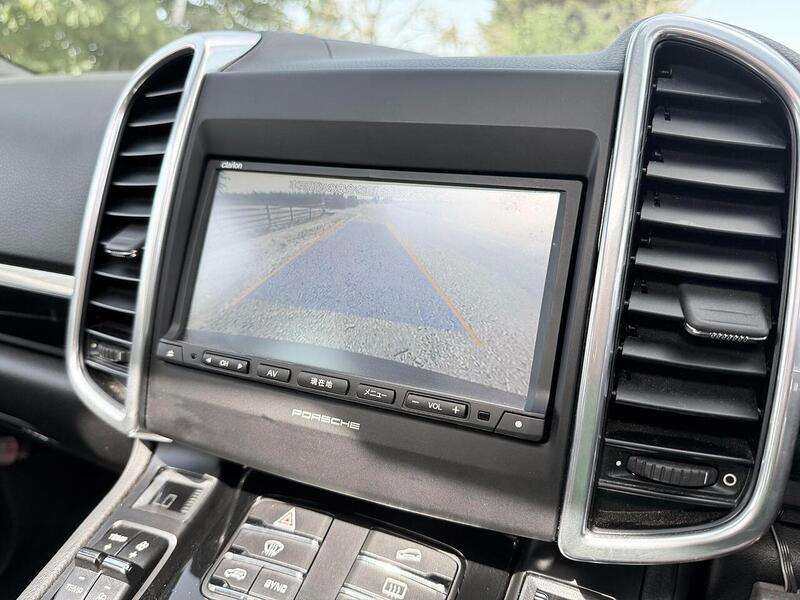 Porsche Cayenne 3.6 SUV 5dr Petrol TiptronicS 4WD Euro 5 (s/s) (300 ps) - U2326