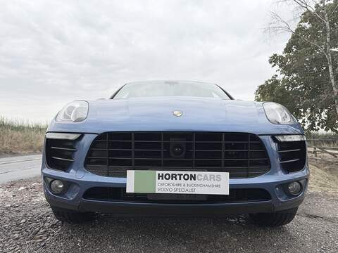 Porsche Macan 2.0T SUV 5dr Petrol PDK 4WD Euro 6 (s/s) (237 ps) - U2331