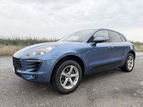 Porsche Macan 2.0T SUV 5dr Petrol PDK 4WD Euro 6 (s/s) (237 ps) - U2331