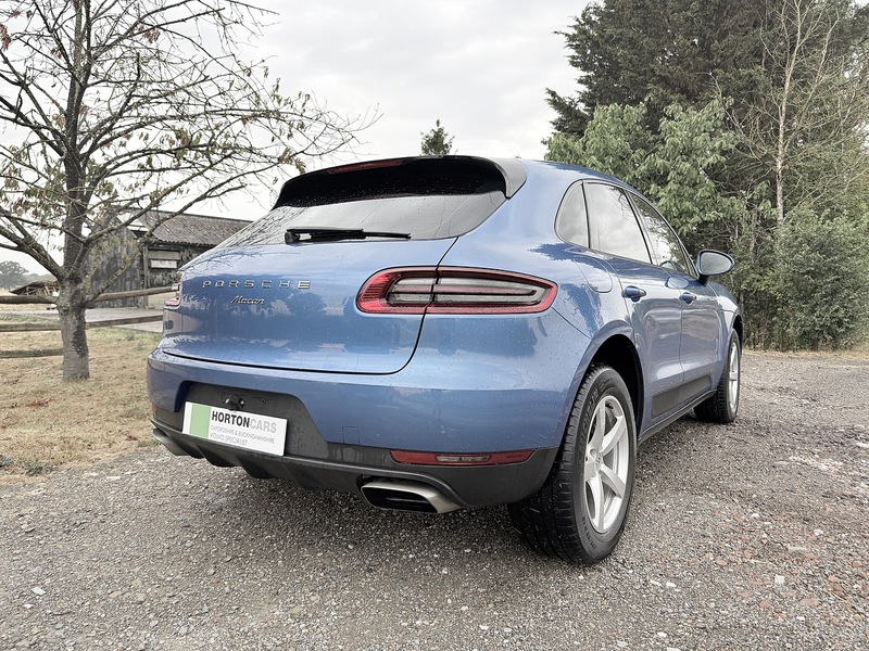 Porsche Macan 2.0T SUV 5dr Petrol PDK 4WD Euro 6 (s/s) (237 ps) - U2331