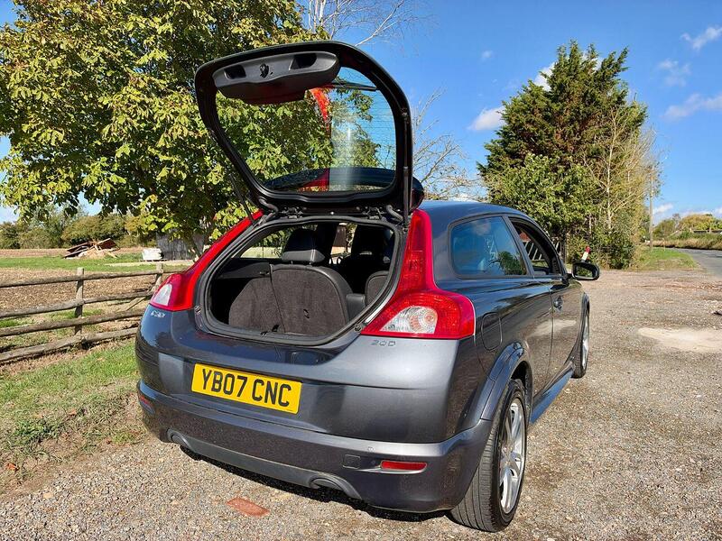 Volvo C30 2.0D SE Sport Coupe 2dr Diesel Manual (151 g/km, 134 bhp) - U2343