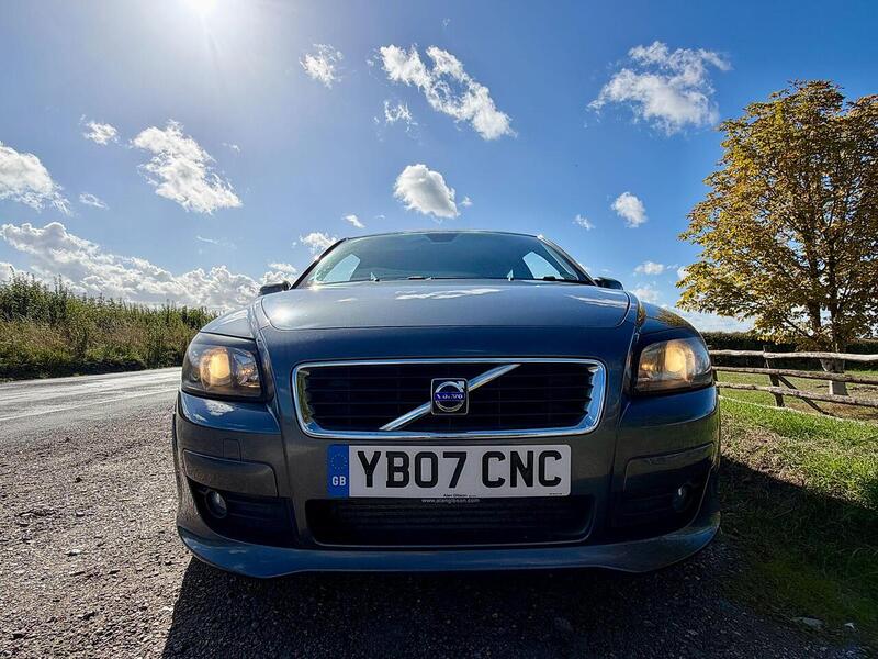Volvo C30 2.0D SE Sport Coupe 2dr Diesel Manual (151 g/km, 134 bhp) - U2343