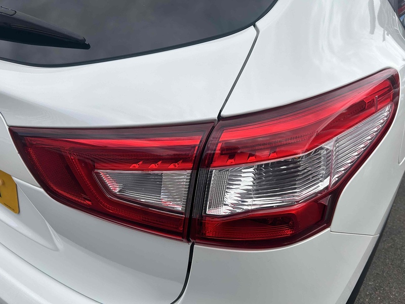 Nissan Qashqai dCi Tekna - U93488