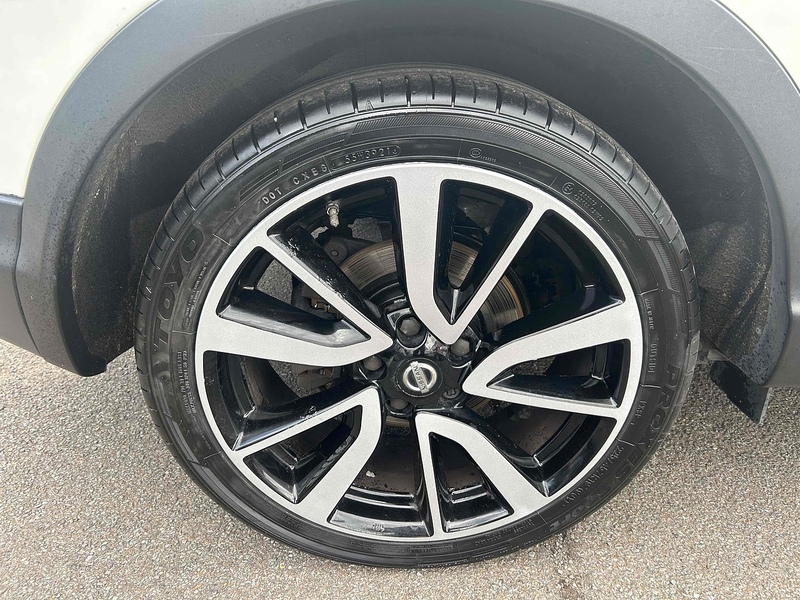Nissan Qashqai dCi Tekna - U93488