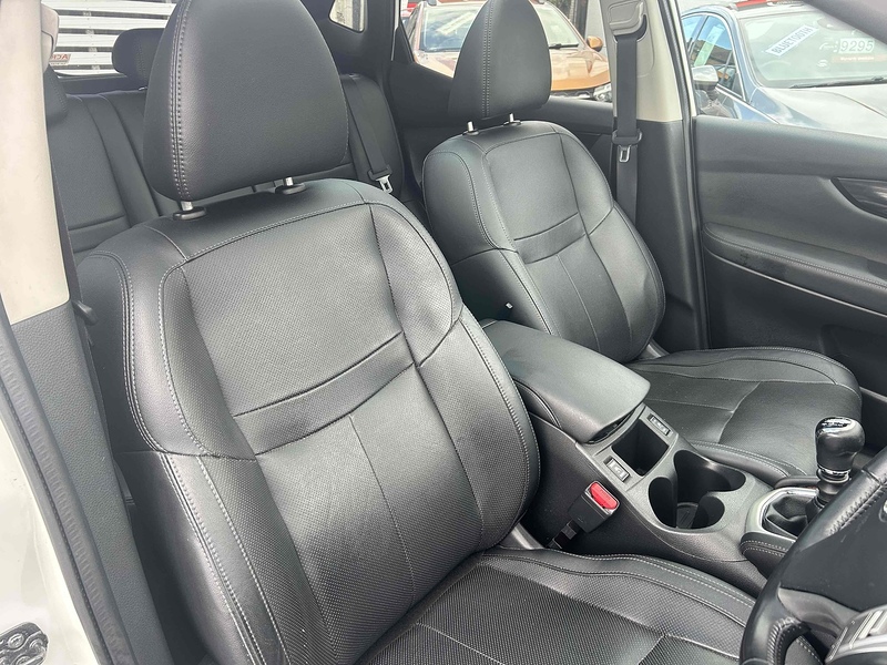 Nissan Qashqai dCi Tekna - U93488