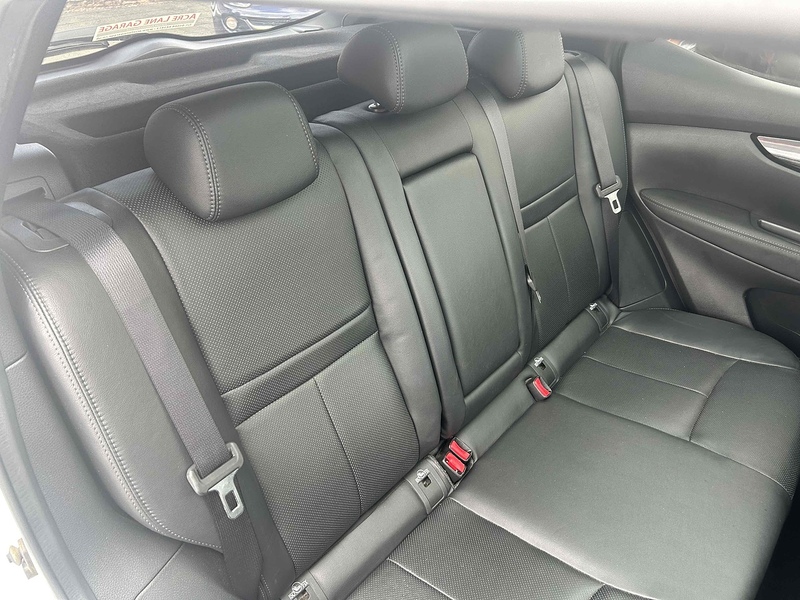 Nissan Qashqai dCi Tekna - U93488
