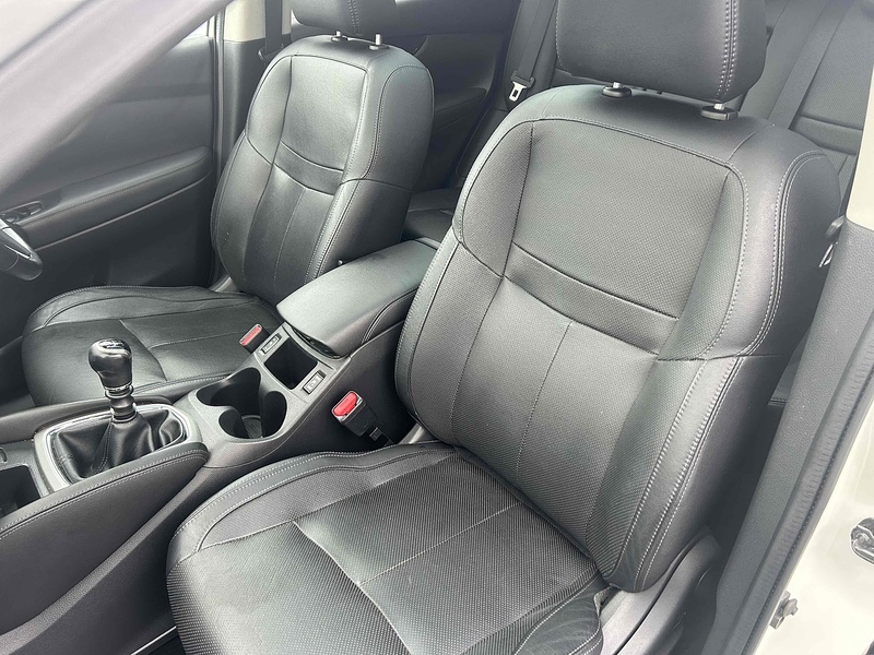 Nissan Qashqai dCi Tekna - U93488