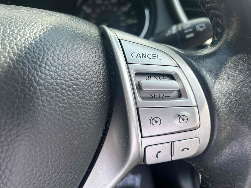 Nissan Qashqai dCi Tekna - U93488