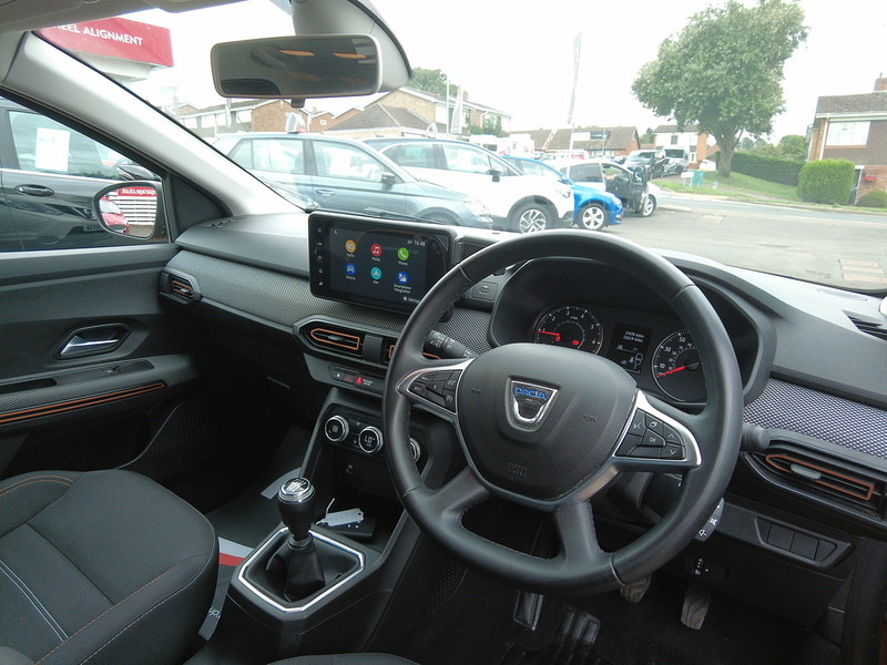 Dacia Sandero Stepway TCe Prestige - U93493