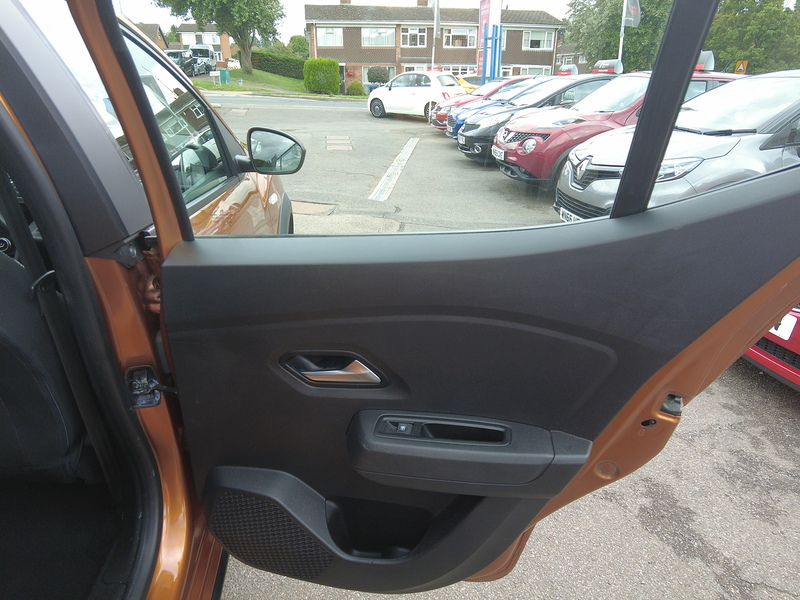 Dacia Sandero Stepway TCe Prestige - U93493