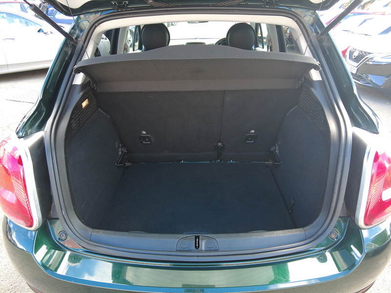 Fiat 500X MultiJetII Cross Plus - U93526