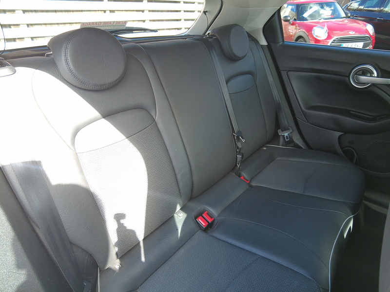 Fiat 500X MultiJetII Cross Plus - U93526