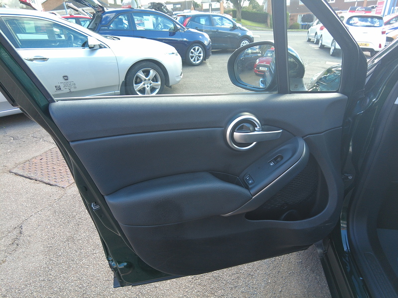 Fiat 500X MultiJetII Cross Plus - U93526