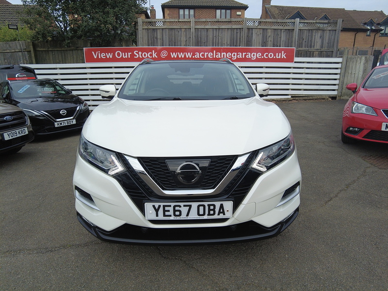 Nissan Qashqai DIG-T N-Connecta - U93528