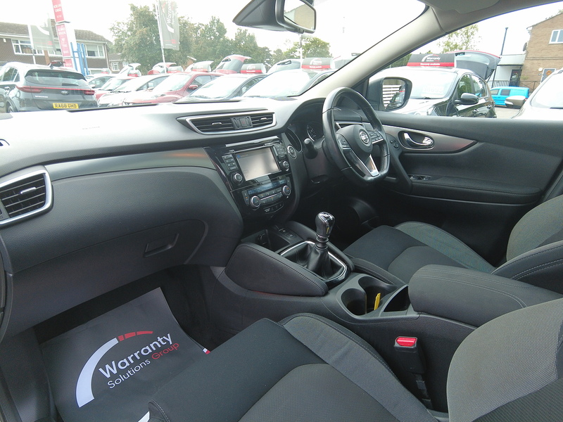 Nissan Qashqai DIG-T N-Connecta - U93528
