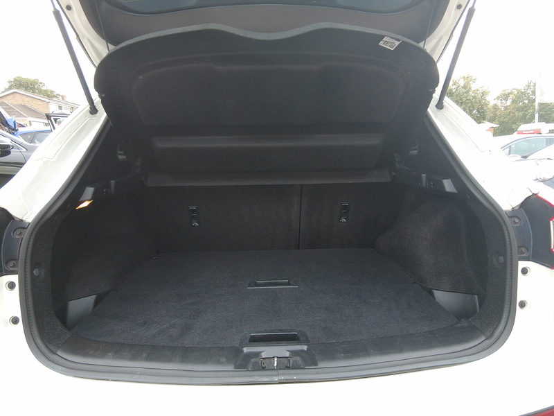Nissan Qashqai DIG-T N-Connecta - U93528