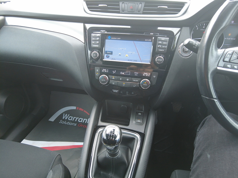 Nissan Qashqai DIG-T N-Connecta - U93528
