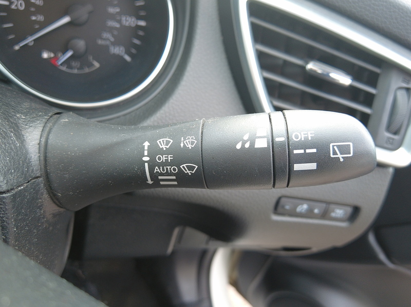 Nissan Qashqai DIG-T N-Connecta - U93528