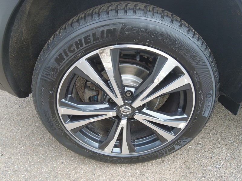 Nissan Qashqai DIG-T N-Connecta - U93528